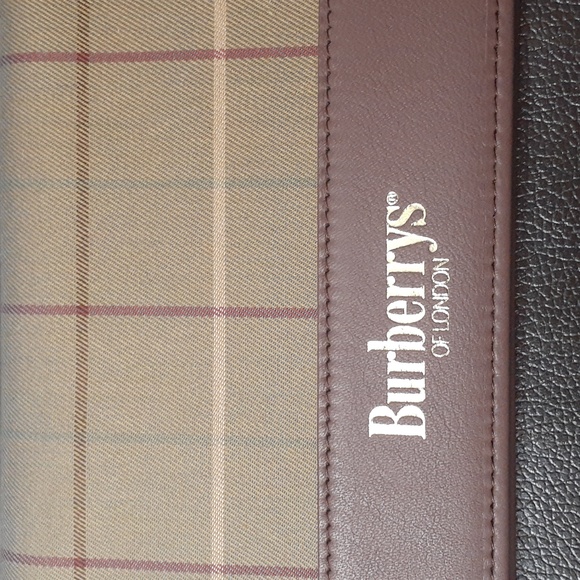 BURBERRY VINTAGE AGENDA AUTHENTIC BURBERRYS - Picture 2 of 9